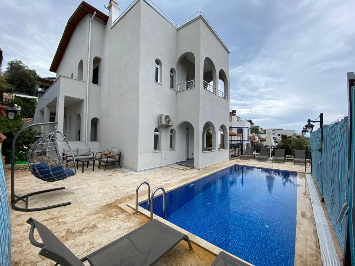 Appartement Shared Pool Flat Located 3 Min To Beach In Kalkan Extérieur photo